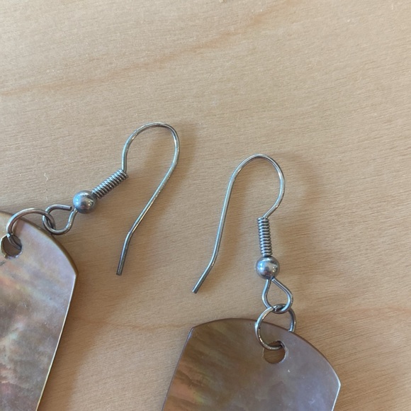 Shell Earrings - Picture 3 of 7